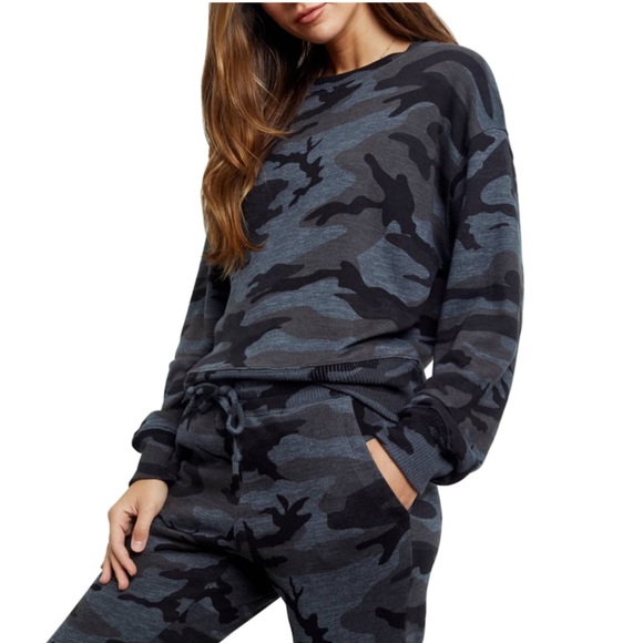 Rails Ramona Camouflage Sweatshirt size medium - Picture 2 of 7